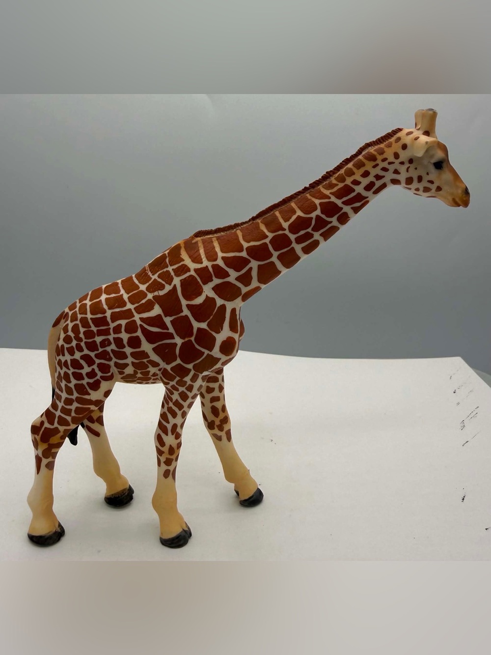 NEW Schleich Giraffe Figure Toy Retired 2015 Wildlife Savanna Safari Zoo Animal